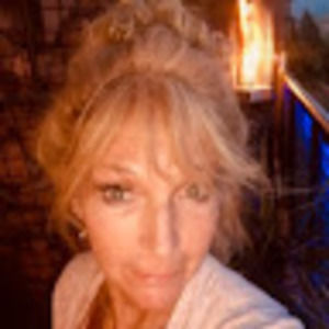 Meet your Posher, Yvonne